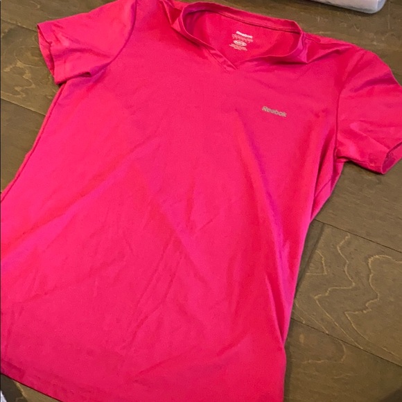 Reebok Pink Medium Top - Picture 2 of 3